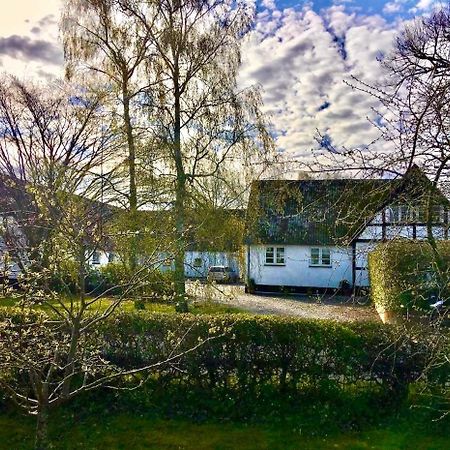 Hvidegaard Mon Hotel Stege Exterior foto